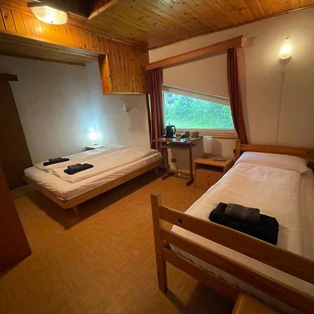 Picchio Rosso - Stanza Privata Con Bagno In Val Di Fassa 호텔 Pera 외부 사진