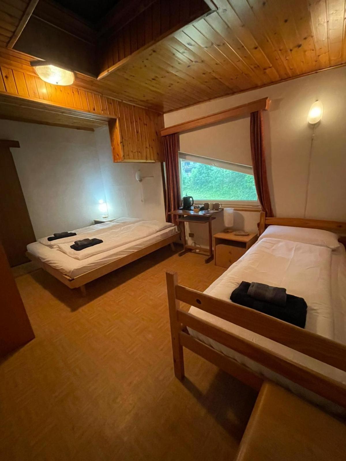 Picchio Rosso - Stanza Privata Con Bagno In Val Di Fassa 호텔 Pera 외부 사진